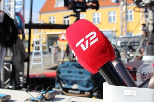 Kenneth Perez er fortid på TV 2. Han bliver afløst af Nicklas Bendtner.