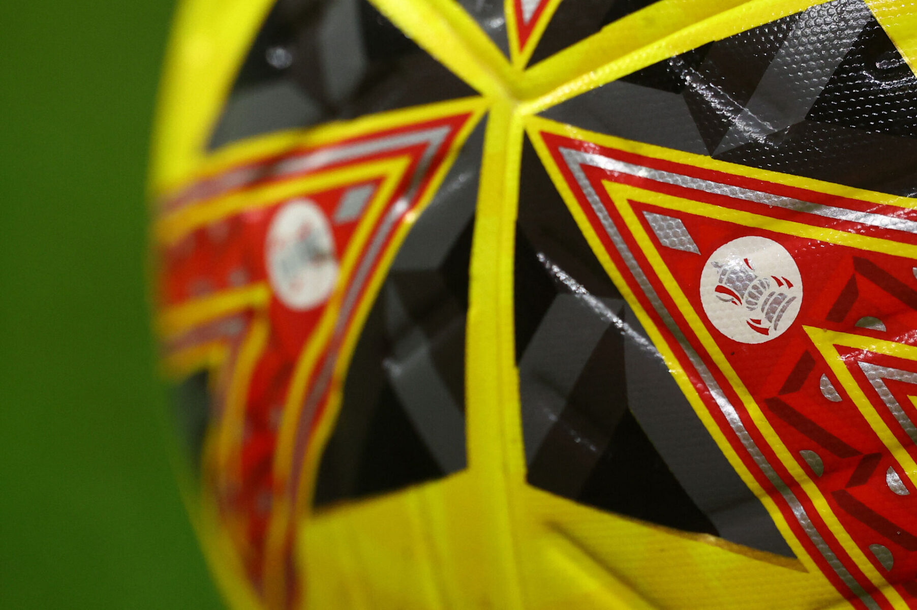 Emiliano Marcondes søger væk fra Bournemouth.