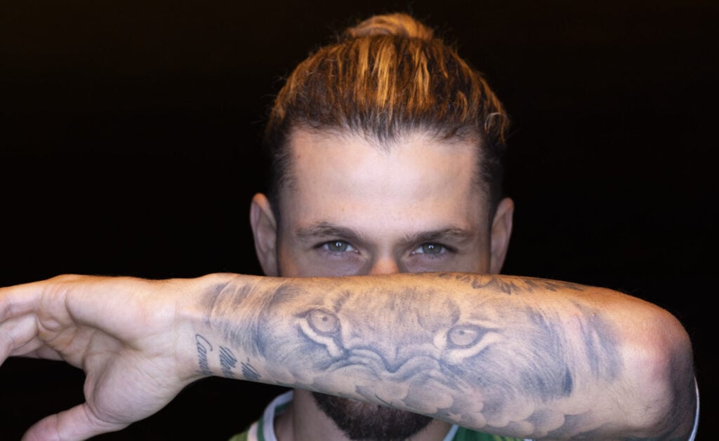 Emiliano Marcondes præsenteres i sin nye klub.