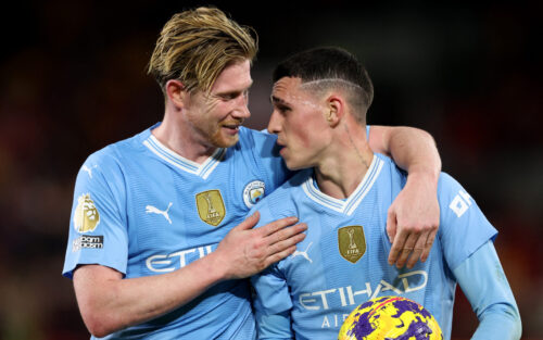 Phil Foden er blandt de udvalgte på rundens hold.