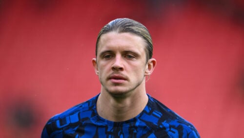 Conor Gallagher bevæger sig tættere og tættere på et klubskifte. Nu er det afsløret, hvad den engelske midtbanespiller sælges for.