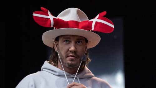 Nicklas Bendtner har aldrig været bange for at sige sin ærlige mening. Denne gang er omdrejningspunktet i historien danske Rasmus Højlund.