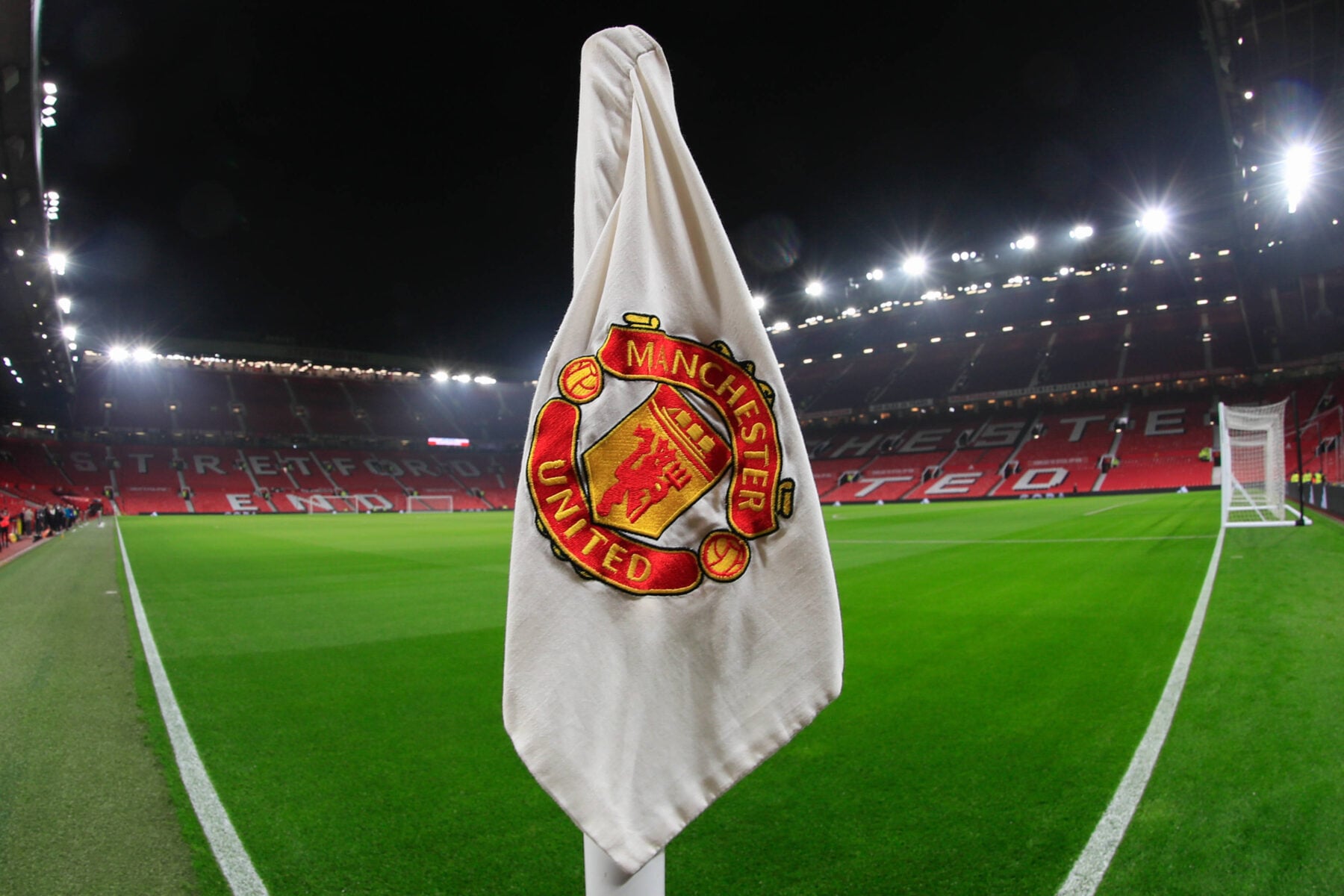 Manchester United har fået et muligt grønt lys i jagten på Alejandro Balde fra FC Barcelona, som klubben længe har jagtet.