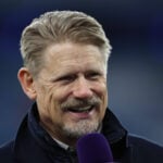 Manchester United sikrede sig en dramatisk og historisk sejr på Anfield mod ærkerivalerne Liverpool søndag aften, der skabte stor begejstring hos Peter Schmeichel.