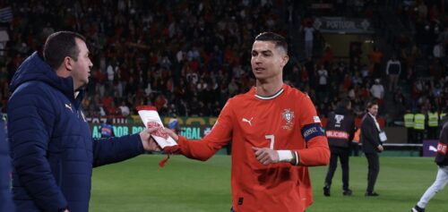 Cristiano Ronaldo gør det igen. Portugiseren viste klassen, da Al-Nassr forleden var i aktion og scorede et regulært drømmemål.