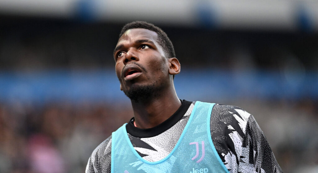 Paul Pogba i forhandlinger med ny klub.