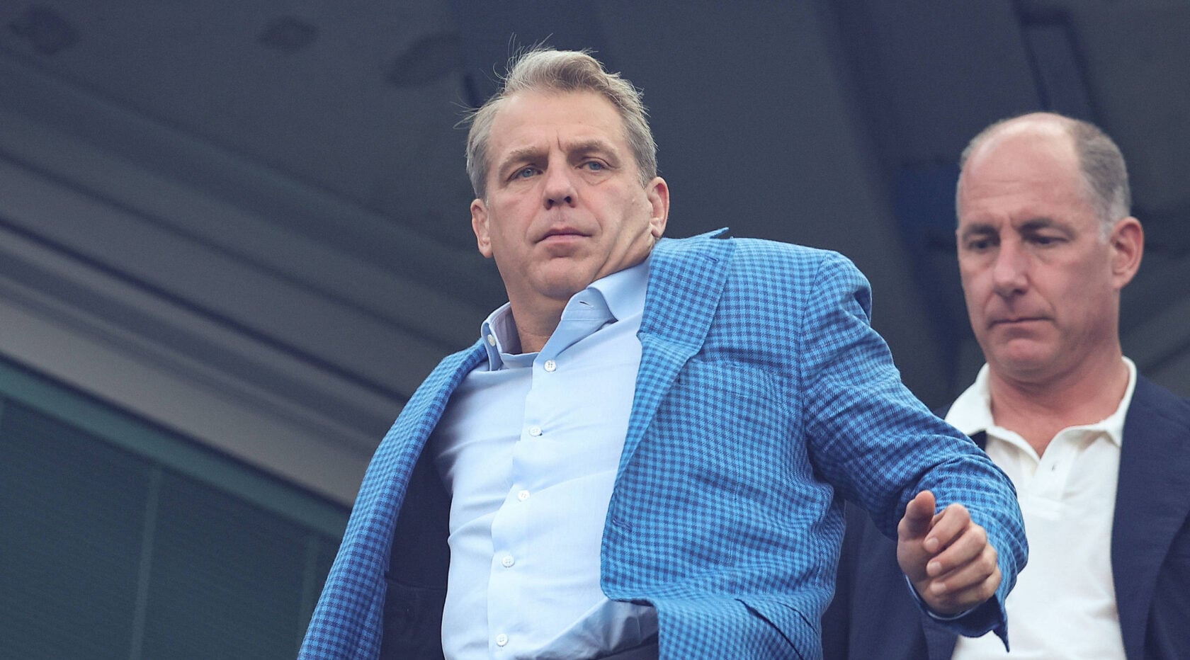 Der har været sændringer under opsejling i Chelsea i længere tid, men nu er det helt officielt. Clearlake Capital Group overtager kontrollen.