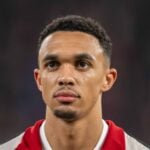 Trent Alexander-Arnold overvejer vild U-vending.