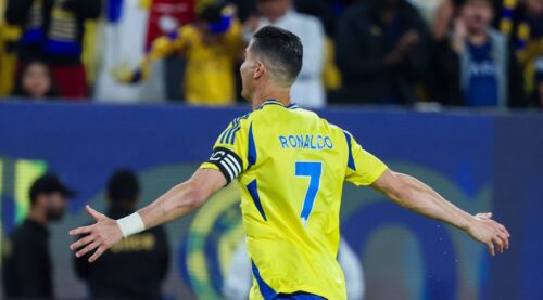 Cristiano Ronaldo er i forhandlinger.