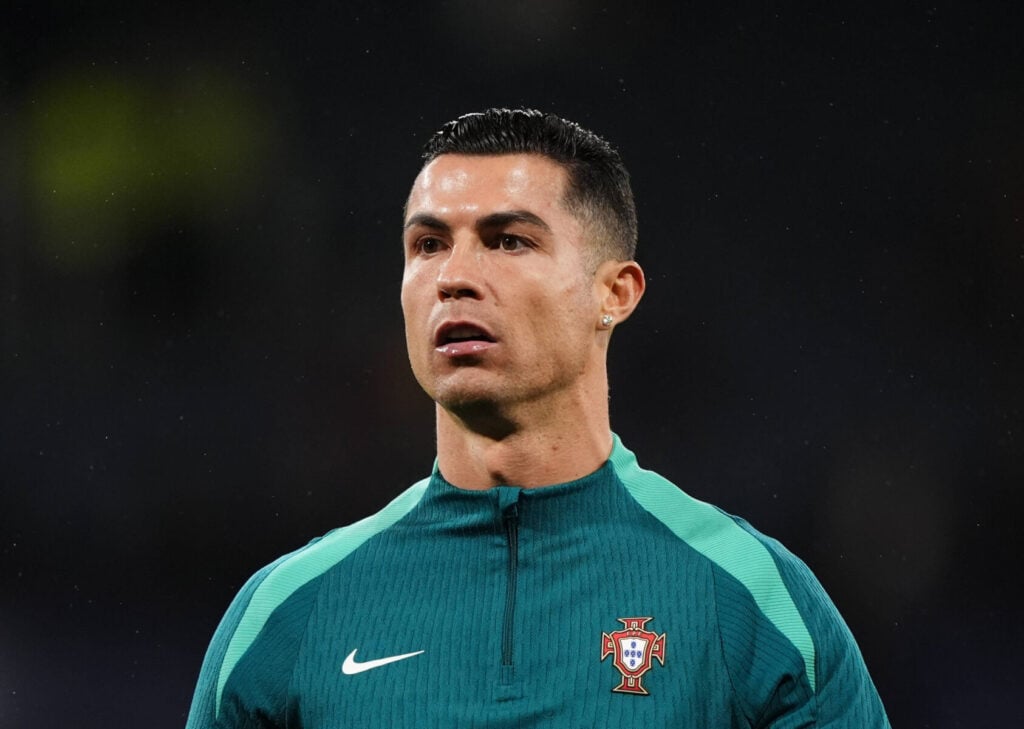 Den portugisiske superstjerne Cristiano Ronaldo er efterhånden blevet 40 år gammel, hvorfor karrieren snart går på hæld.