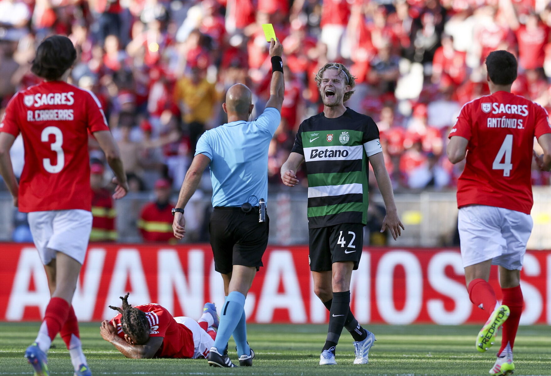 Morten Hjulmand kan tage med Thomas Frank til Tottenham.