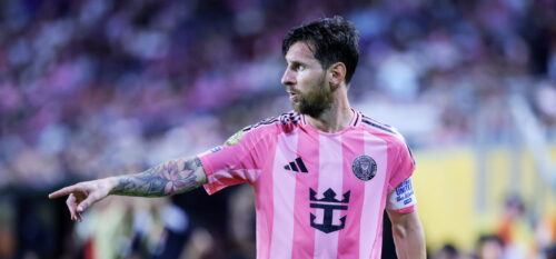 Lionel Messi var med fra start natten til søndag, da VM for klubhold blev sparket i gang på Hard Rock Stadium i Miami.