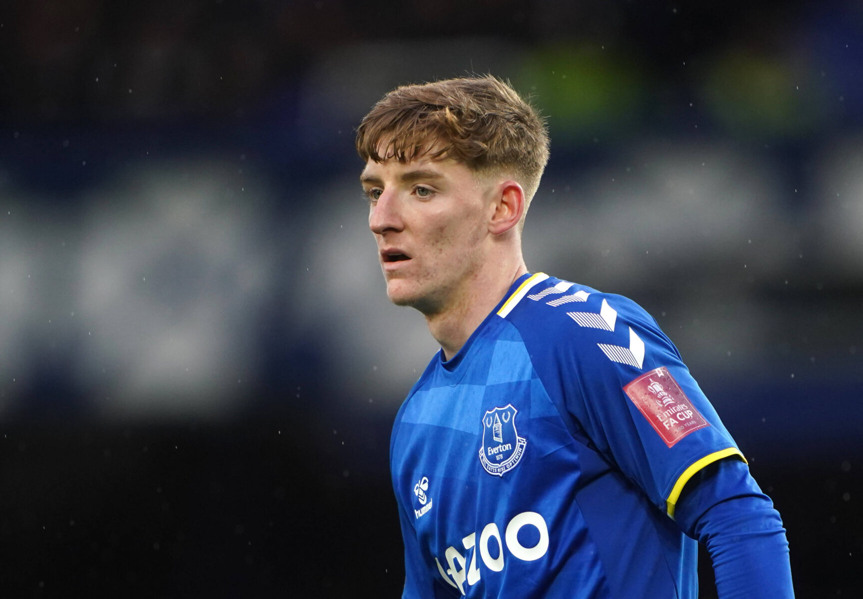 Anthony Gordon holder rent faktisk med Liverpool, selvom han tørnede ud for Everton.