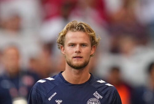 Manchester United er på intens jagt efter en ny defensiv midtbanespiller, hvor fokus især er rettet mod Morten Hjulmand fra Sporting.