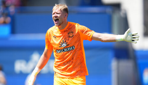 Aaron Ramsdale skifter klub.