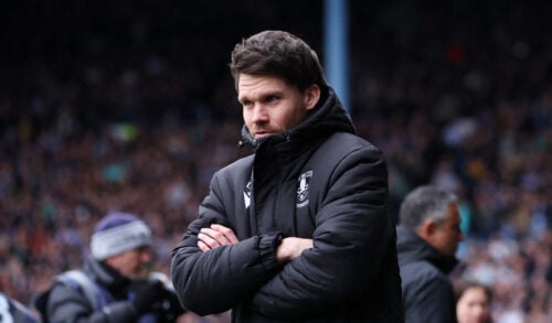 Strømpetape er der ikke råd til.