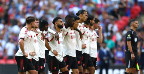 De engelske mestre fra Liverpool smed to føringer søndag aften, da Crystal Palace endte med at vinde Community Shield-trofæet.