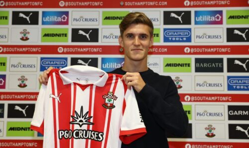 Elias Jelert skifter klub.