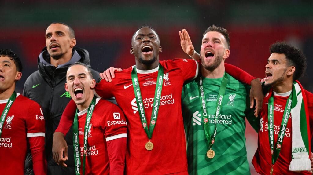 De forsvarende engelske mestre fra Liverpool har skabt et klart hierarki i deres forsvar, hvilket nu får konsekvenser for én spiller.