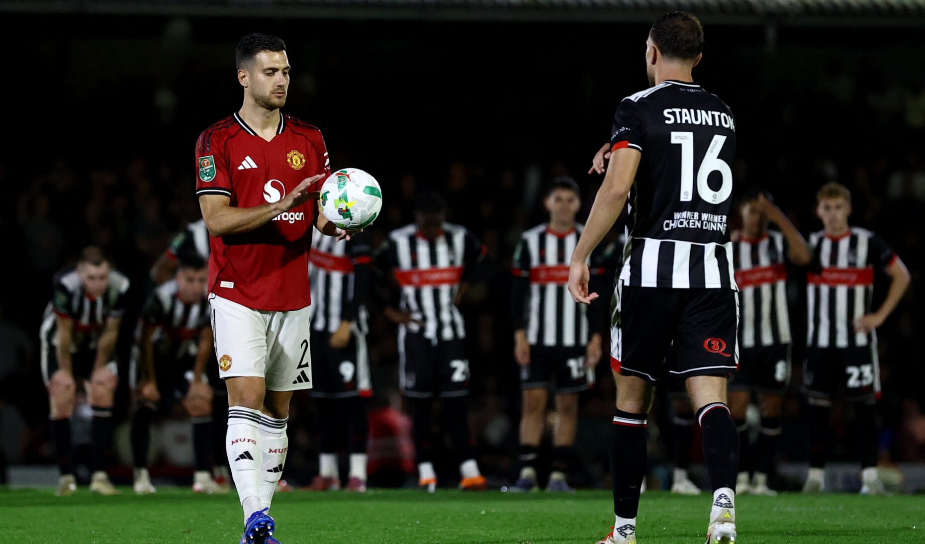 Grimsby brød reglerne.