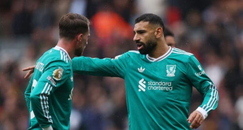 Liverpool skal forsøge at fortsætte deres stærke start på sæsonen med en sejr over Burnley på Turf Moor.
