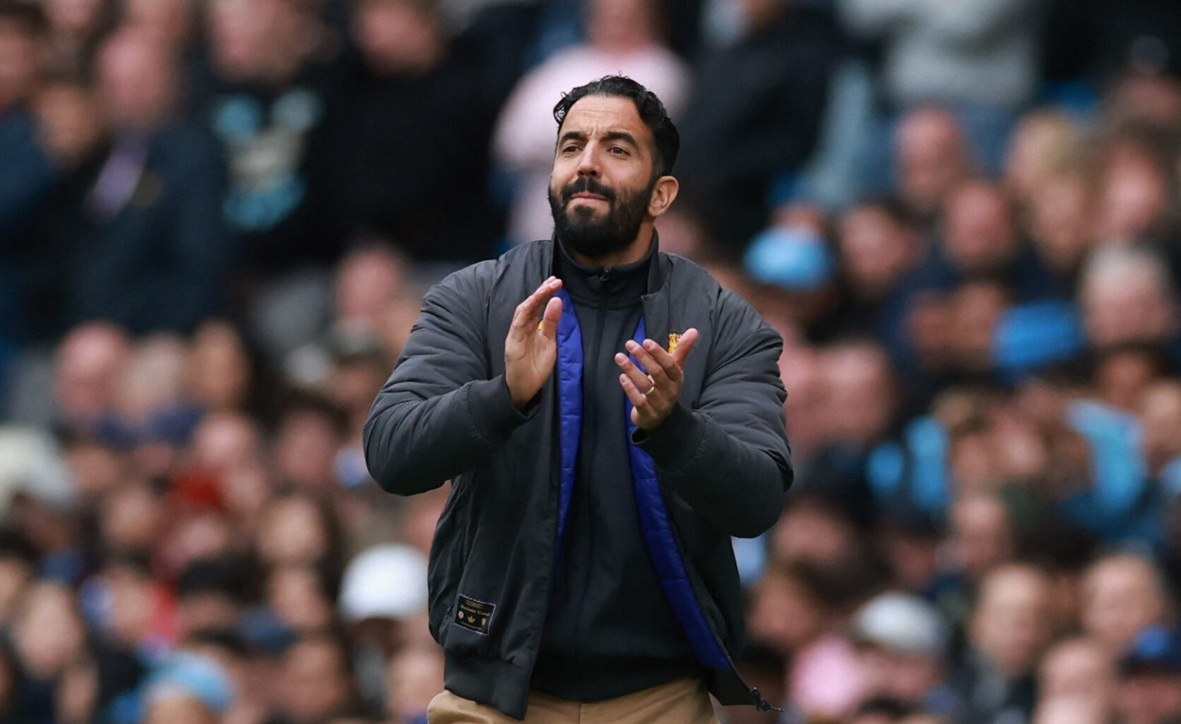 Amorim meldes færdig.