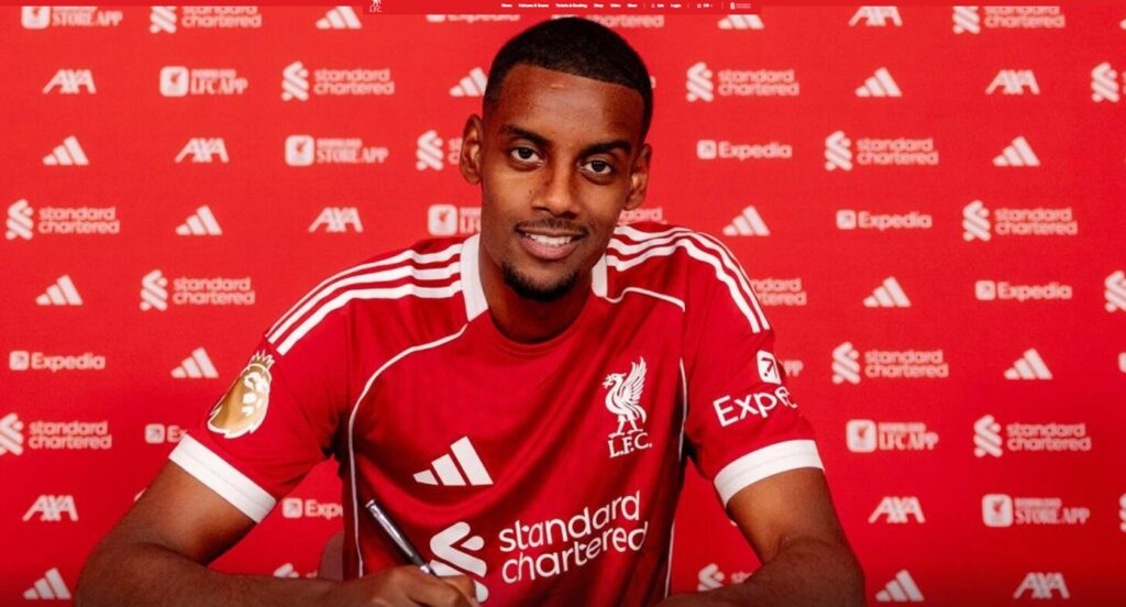 Alexander Isak var den mest omtalte spiller i sommerens transfervindue, da han strejkede for at gennem tvinge et skifte væk fra Newcastle.