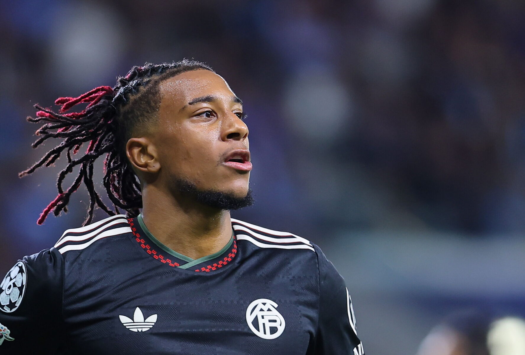 Michael Olise er på blokken hos Liverpool.