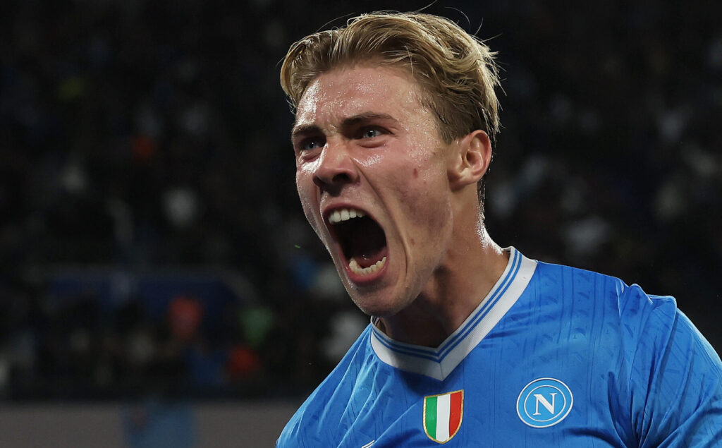 Rasmus Højlund ser ud til at have genfundet formen efter sit skifte væk fra Manchester United. Nu er han blevet matchvinder - igen.