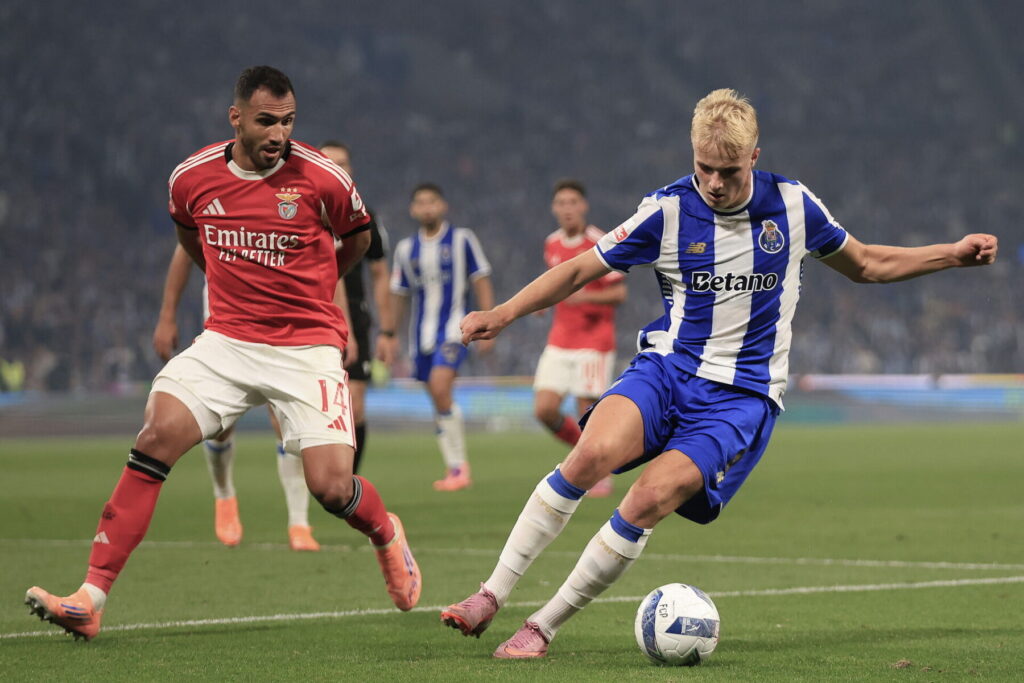 Victor Froholdt sælges dyrt.