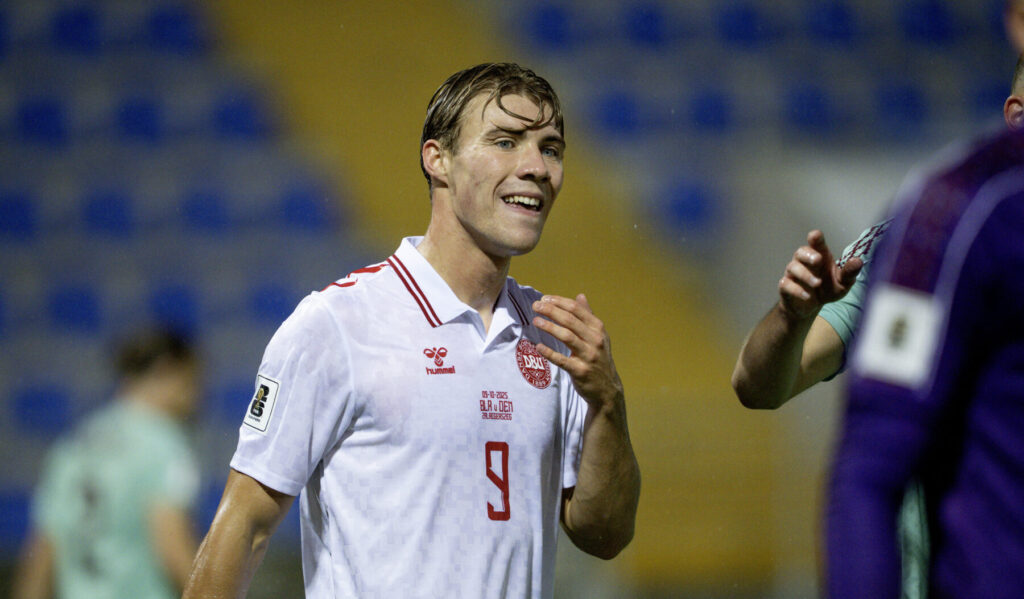 Rasmus Højlund fortsætter med at score mål for Napoli og det danske A-landshold. Nu løber han med en stor hæder.