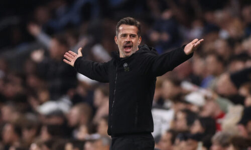 Forest vil købe ham.