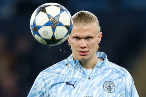 Erling Haaland slår rekord i Champions League.