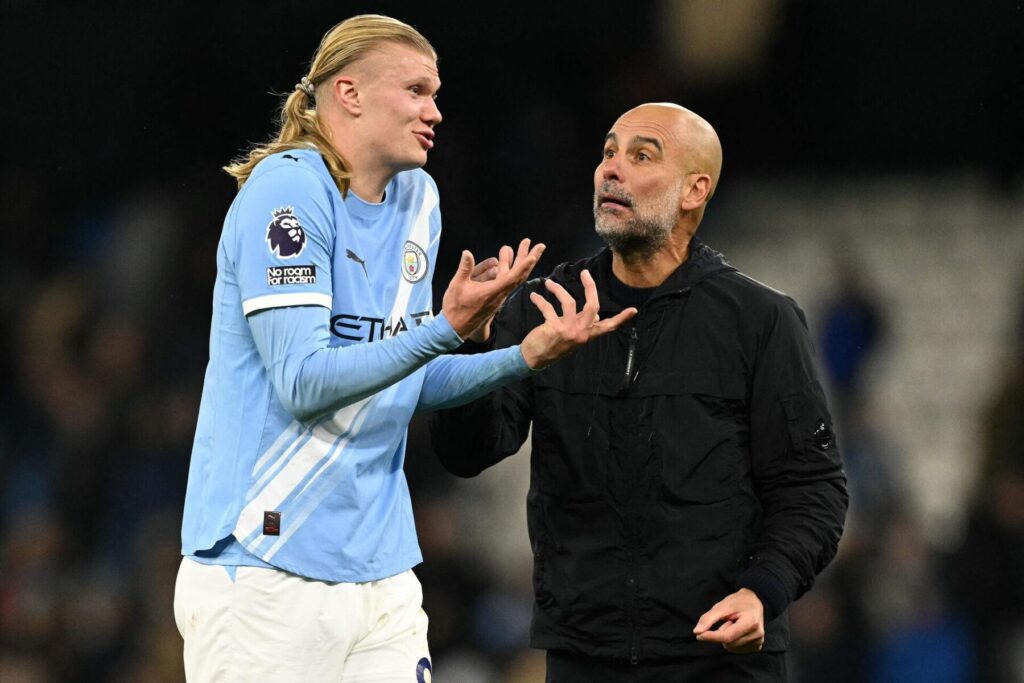 Der var tilsyneladende et eller andet, som Erling Haaland ikke kunne forstå. Foto: Oli SCARFF / AFP