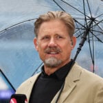 Det blev aldrig til et trænereventyr for danske Thomas Frank, der nu er blevet fyret i Tottenham. Nu reagerer Peter Schmeichel.