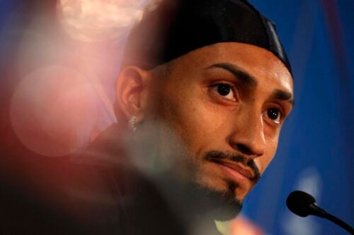 Raphinha har indgået en aftale om at forlade FC Barcelona.