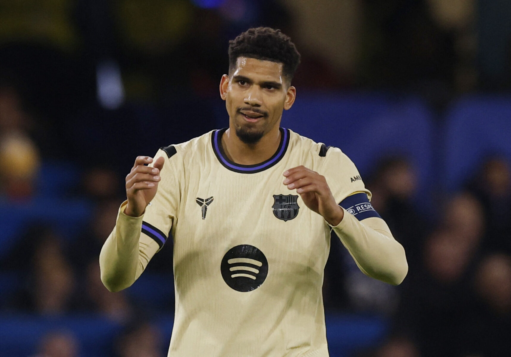 Ronald Araujo fra FC Barcelona har det ikke godt mentalt, og han har derfor fået orlov på ubestemt tid. Foto: Action Images via Reuters/Andrew Couldridge