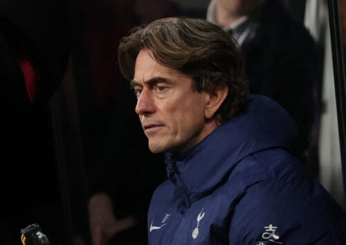 Thomas Frank står til at miste sin assistenttræner.