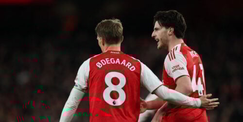 Arsenal snuppede en pligtsejr over Brentford onsdag aften i Premier Leagues 14. runde, hvor endnu en stjerne blev skadet.