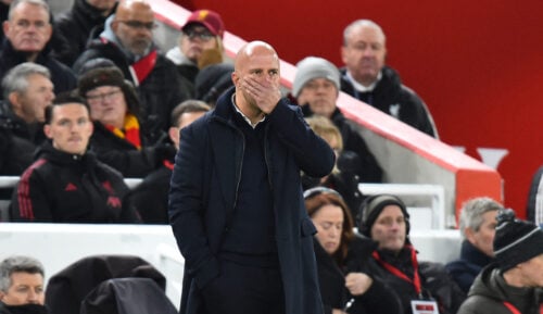 Liverpool-bossen Arne Slot er under massivt pres efter et nyt kollaps, hvor klubben med hiv og sving fik reddet ansigt mod Sunderland.