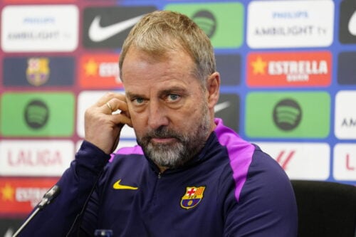 FC Barcelona vil gerne belønne Hansi Flick med en ny kontrakt.