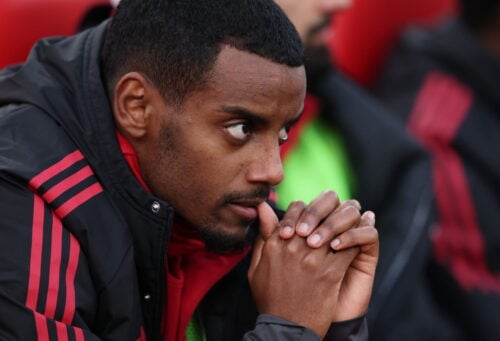 Alexander Isak tager nu bladet fra munden.