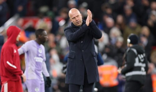 Liverpool har endelig stabiliseret formen med seks kampe uden nederlag, men jagten på vitale forstærkninger raser stadig i kulissen.