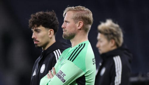 Kasper Schmeichel oplever i øjeblikket en af de sværeste formmæssige perioder i sin karriere. Den danske målmand nærmer sig også et exit.