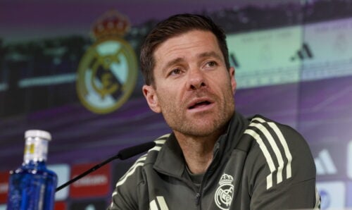 Xabi Alonso er kommet under voldsomt pres i Real Madrid, hvor optimismen fra foråret er blevet afløst af alvorlige bekymringer.