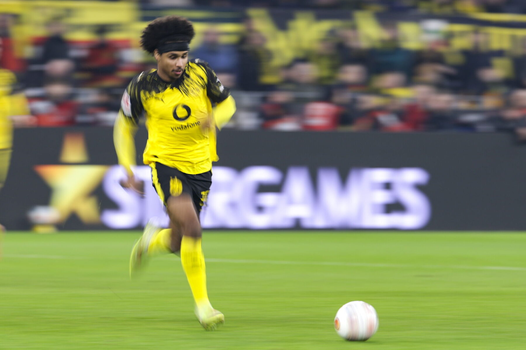 Karim Adeyemi foretrækker angiveligt et skifte til Arsenal. Foto: EPA/CHRISTOPHER NEUNDORF