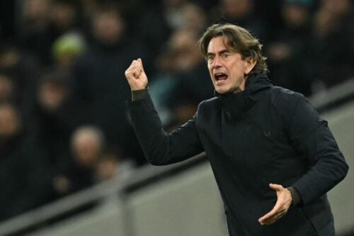 Thomas Frank vinker nu farvel.