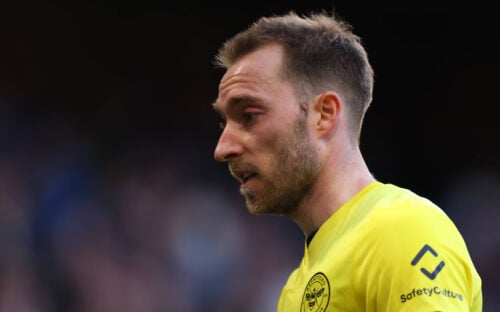 Den 15. december er Christian Eriksen bag kalenderlågen i PLBOLD's julekalender. Læs vores portræt af den danske darling her.