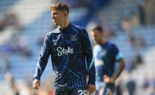 Jesper Lindstrøm er denne sæson blevet en del af den stigende dansk koloni i Wolfsburg, men spilletiden har været minimal. Nu er der nyt.