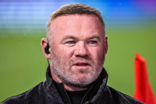 Wayne Rooney har været en tur under kniven.